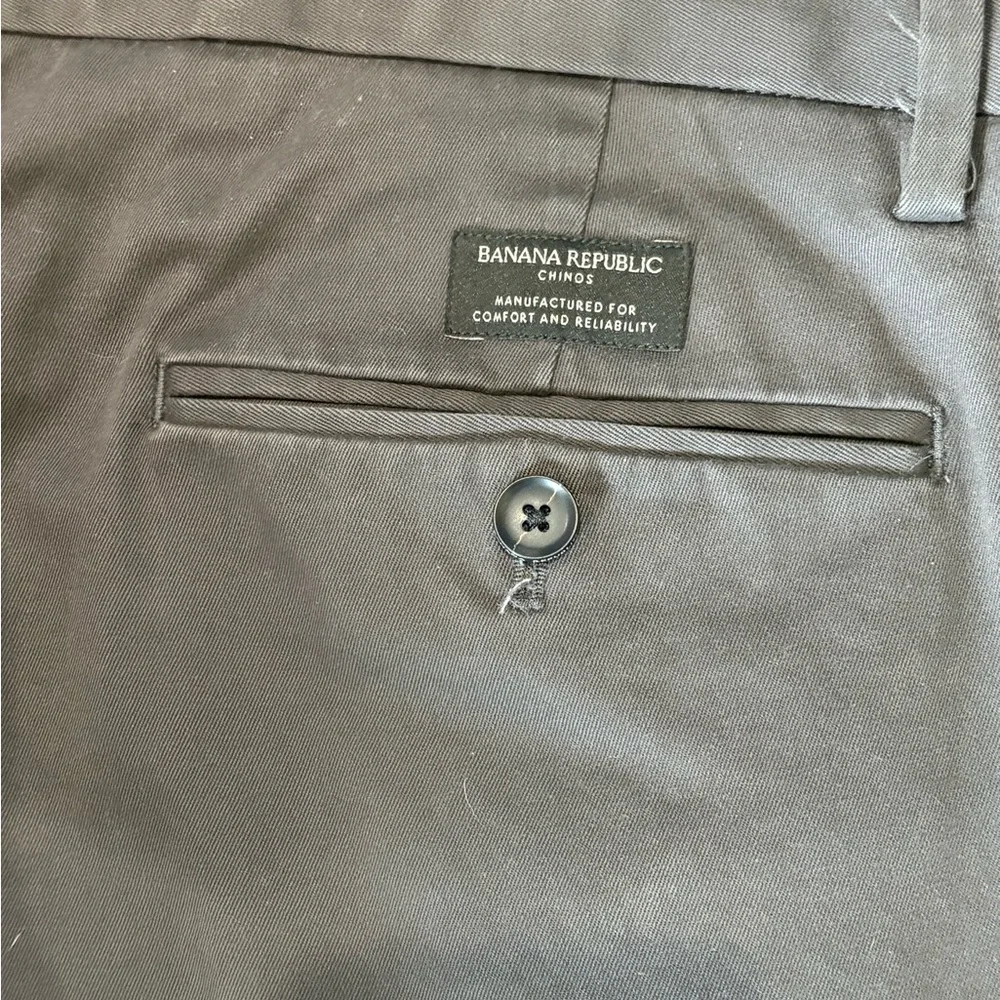 Banana Republic Men's Aiden Chino Charcoal Gray Dress Pants Men’s Size 32 X 30